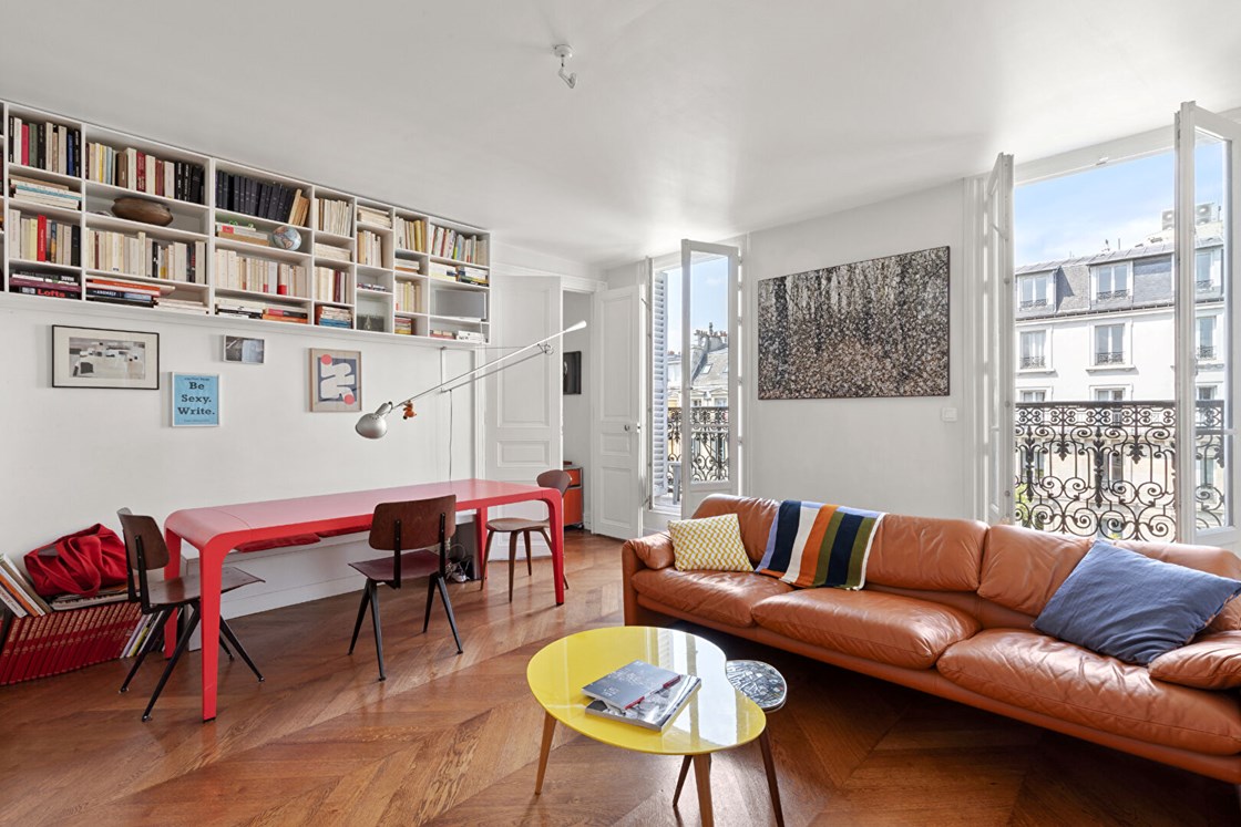 Sébastopol - Balcon - 6 Pièces - 106m²