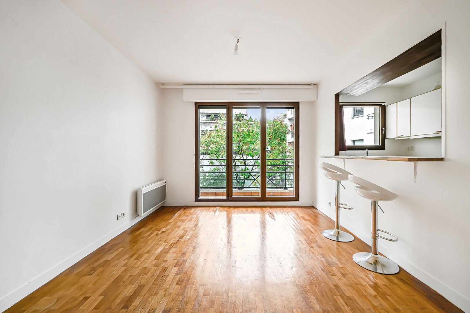 2 pièces PARIS 15ème