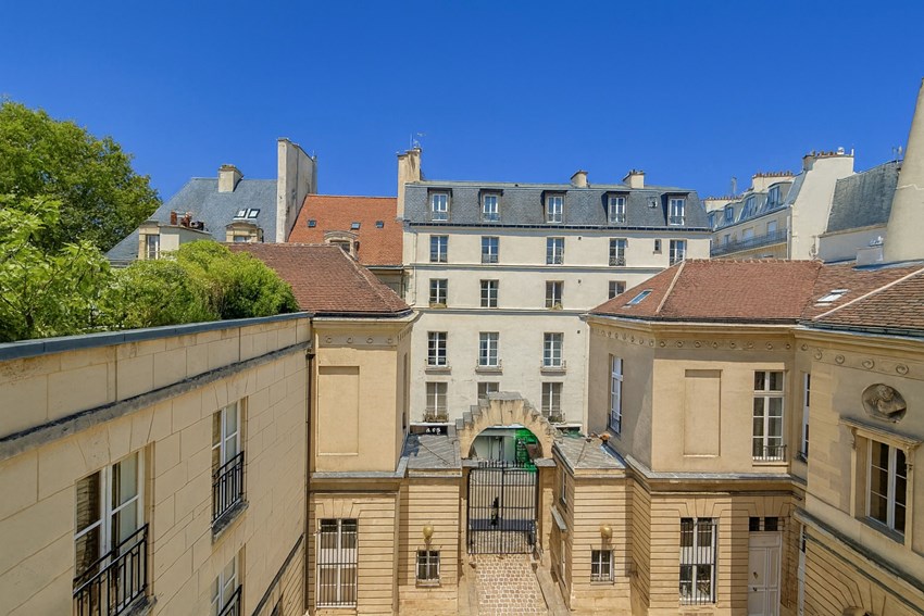 Place des Vosges / Musée Picasso - Appartement 93.06m²  ensoleillée avec vue dégagée