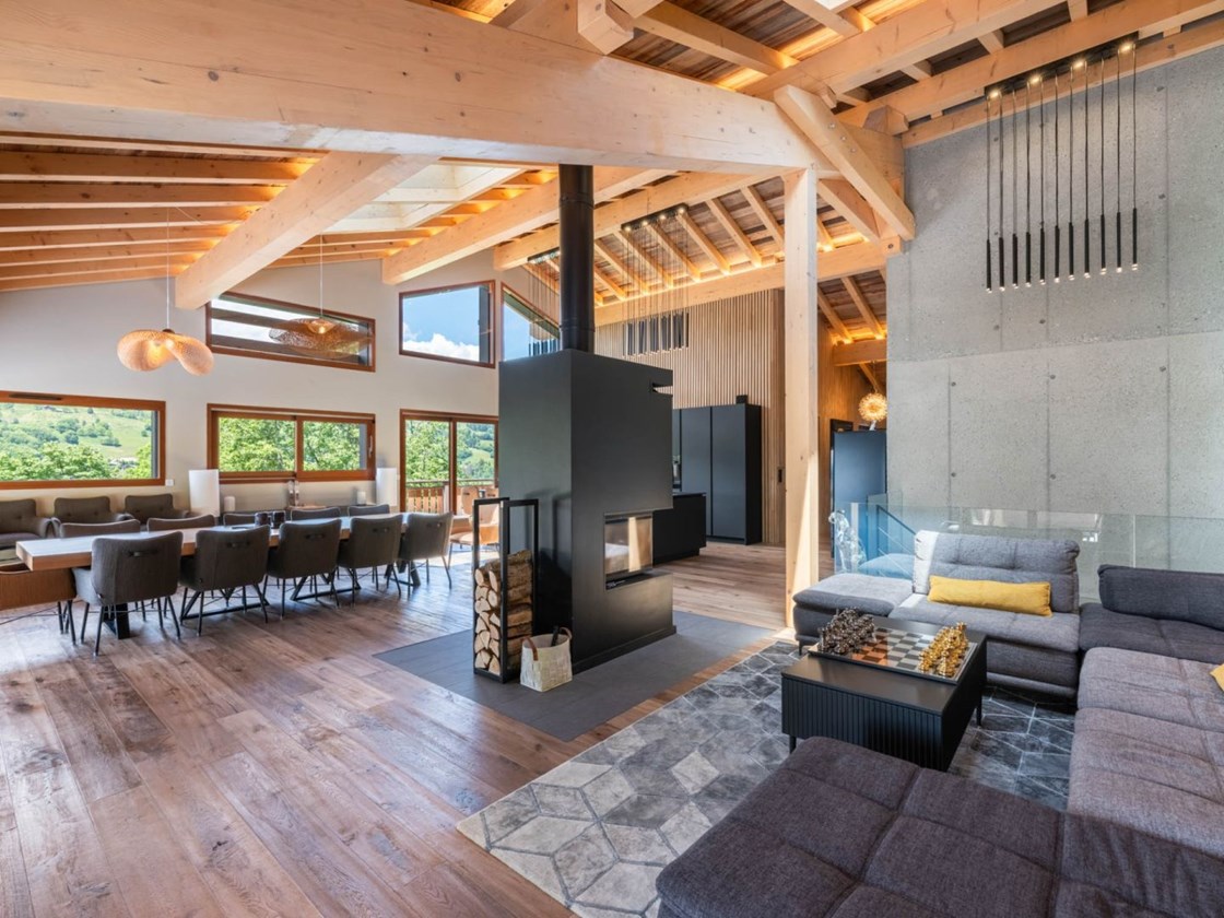 Chalet neuf - Six chambres - Vues dégagées