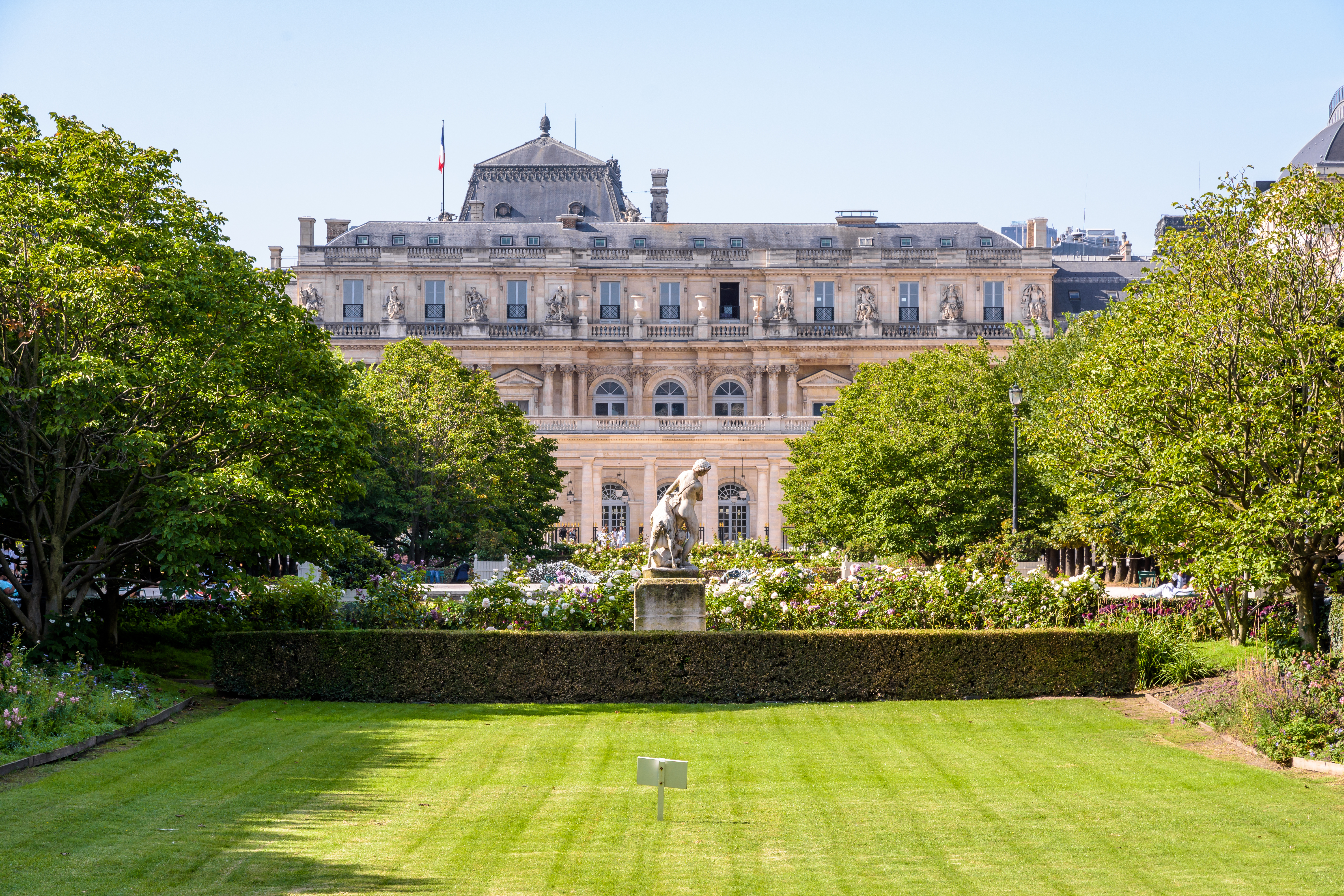 Appartement à vendre Paris 1er, avec l’agence immobilière de luxe Cabinet Courtois 